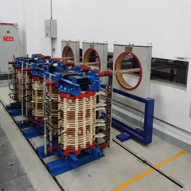 高电流测试设备